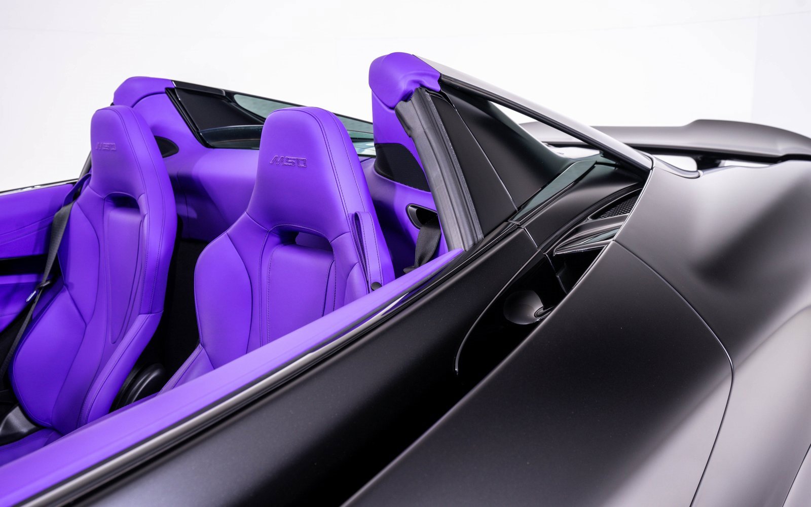 Used 2024 McLaren 750S Spider image 16