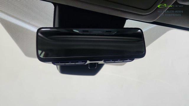 Used 2019 Toyota RAV4 Limited FWD image 52