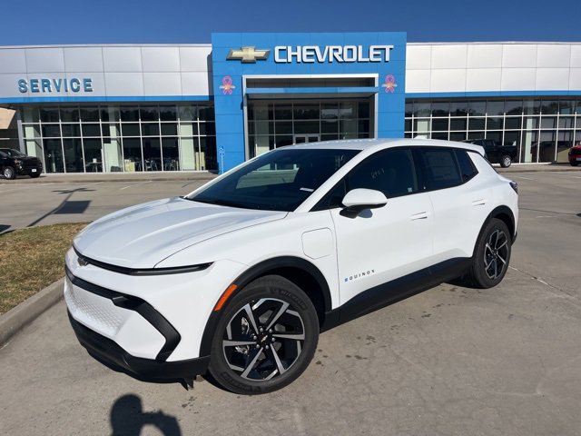 New 2026 Chevrolet Equinox EV LT image 2