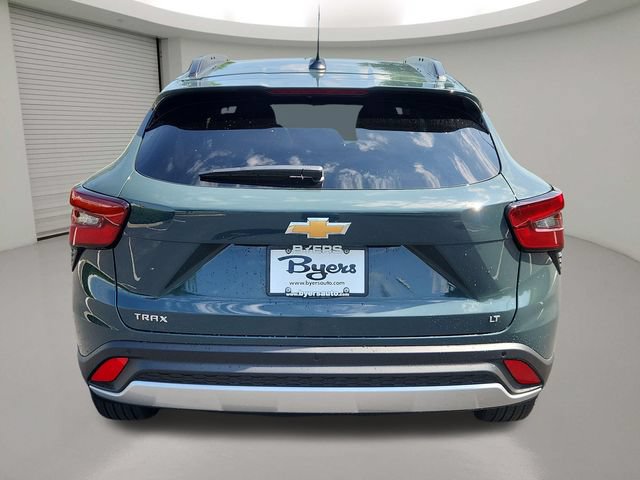 New 2026 Chevrolet Trax LT w/ Sunroof Package FWD image 6