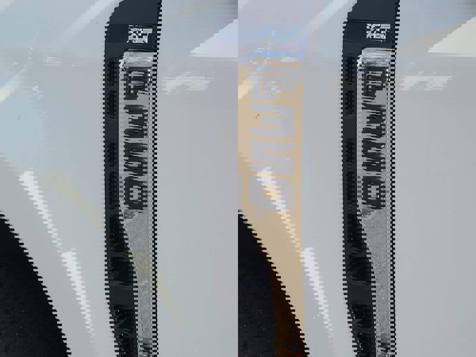 Used 2023 Ford F350 XLT image 15