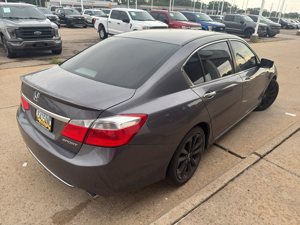 Used 2014 Honda Accord Sport image 10