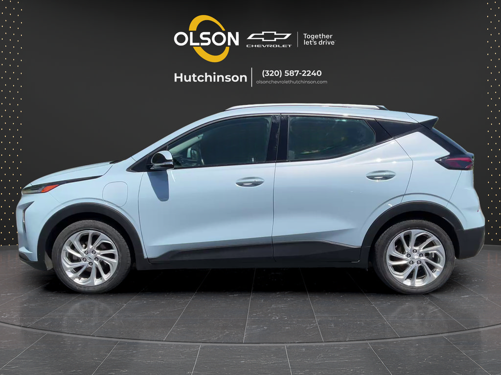 Certified 2023 Chevrolet Bolt EUV LT w/ Comfort Package FWD image 2