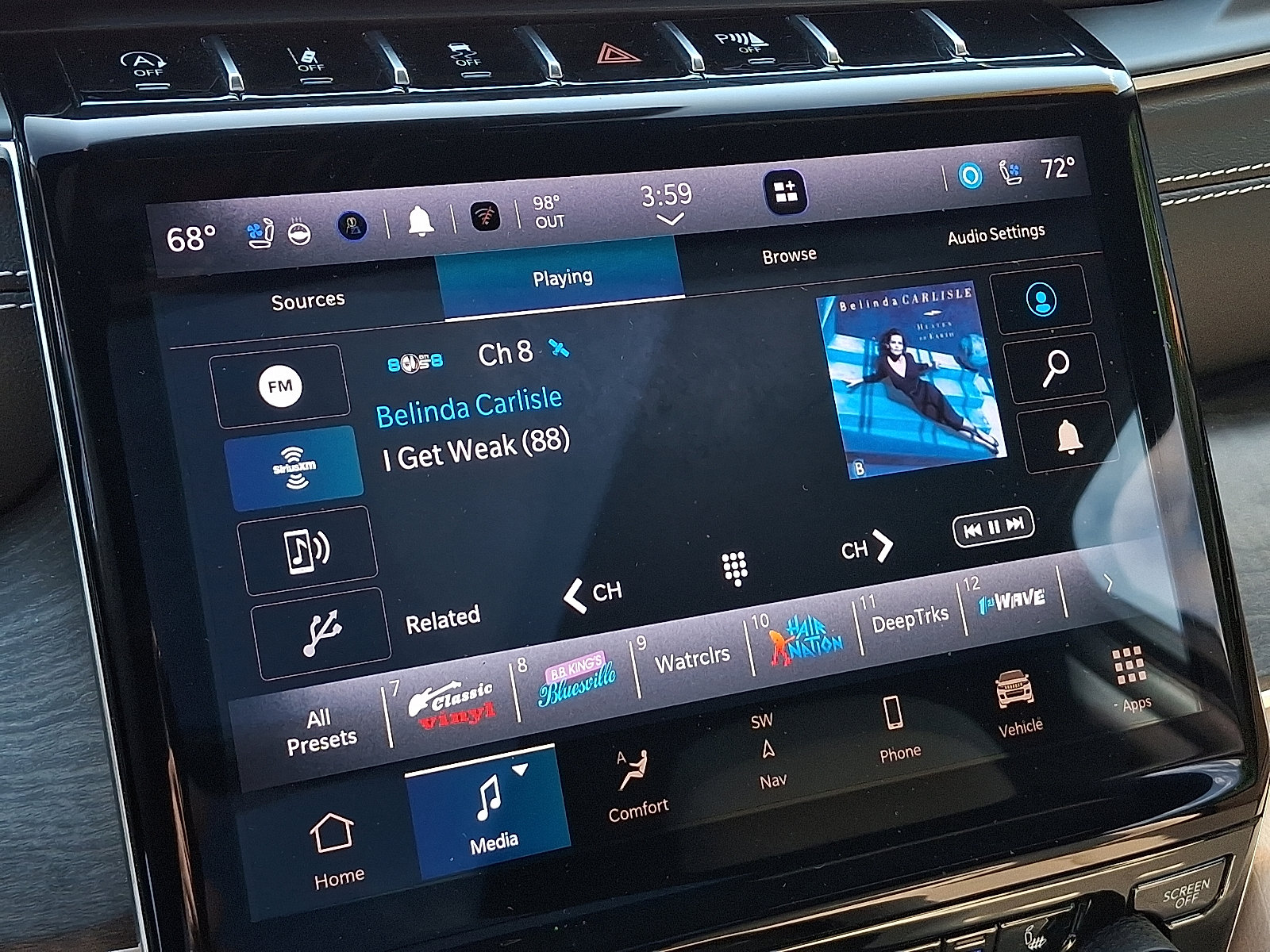 Used 2023 Jeep Grand Cherokee L Limited w/ Luxury Tech Group II AWD/4WD image 18