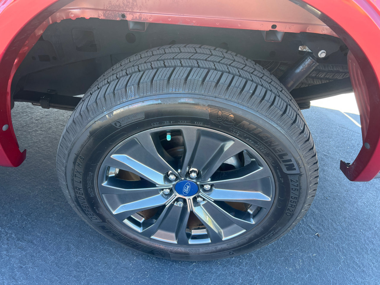 Used 2018 Ford F150 XLT w/ Equipment Group 302A Luxury image 8