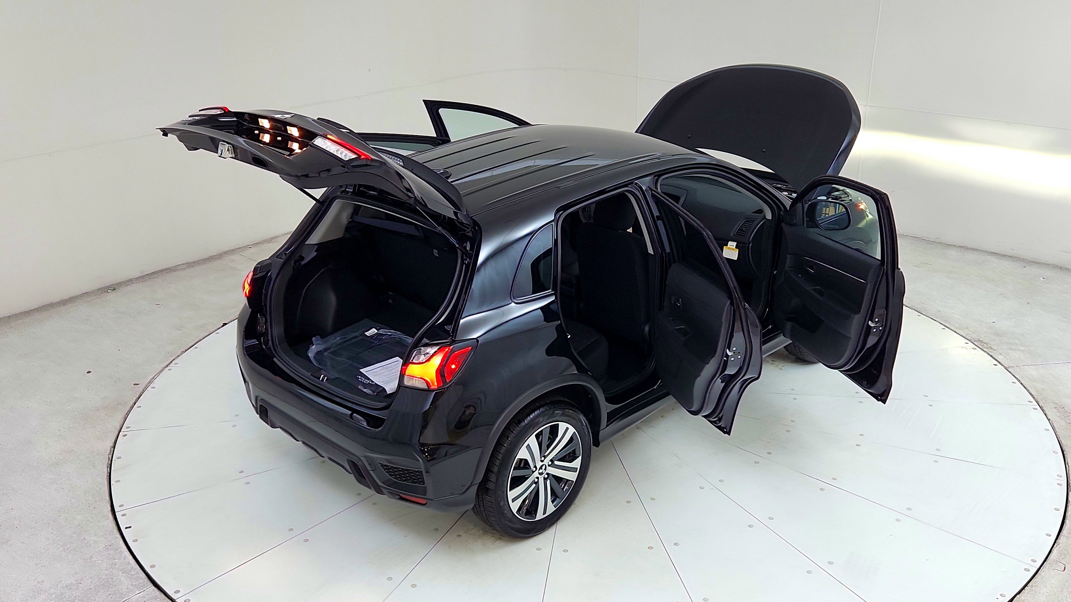 Used 2024 Mitsubishi Outlander Sport ES AWD/4WD image 20