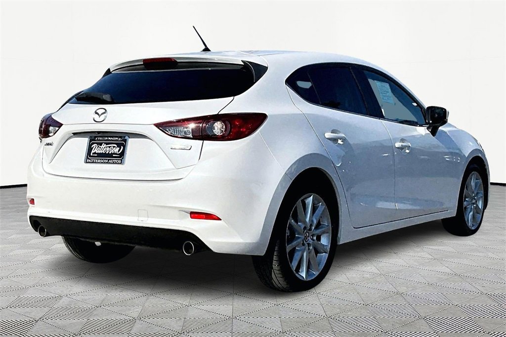 Used 2017 MAZDA MAZDA3 Touring image 2
