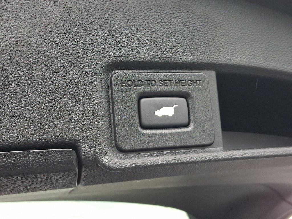 Certified 2024 Acura RDX SH-AWD image 32