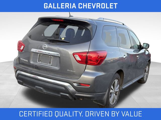 Used 2017 Nissan Pathfinder S FWD image 3