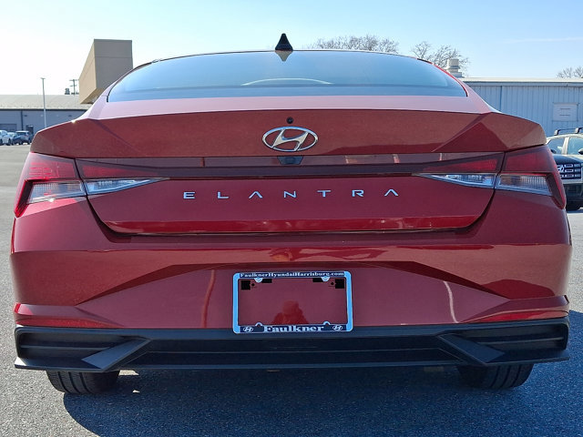 Certified 2023 Hyundai Elantra SEL image 5