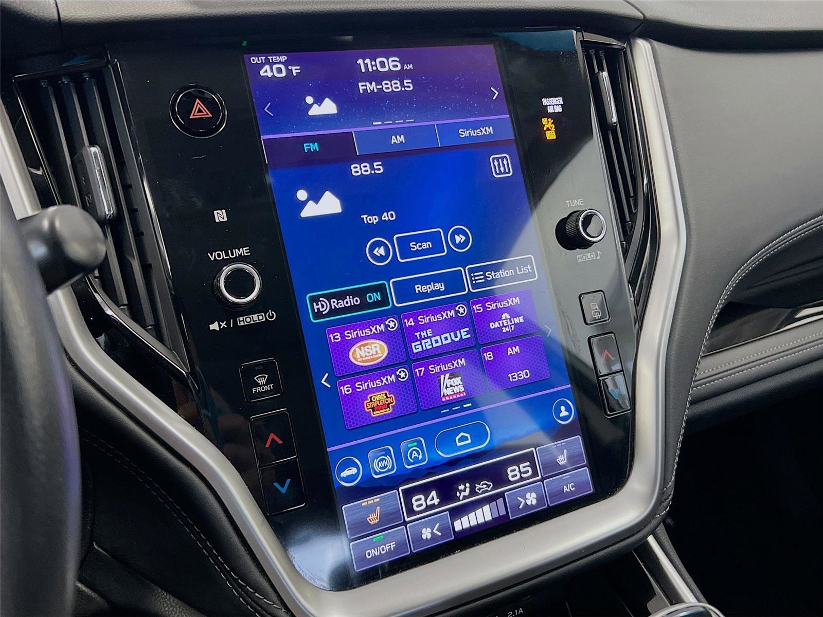 Used 2022 Subaru Legacy Limited w/ Popular Package #3 image 9