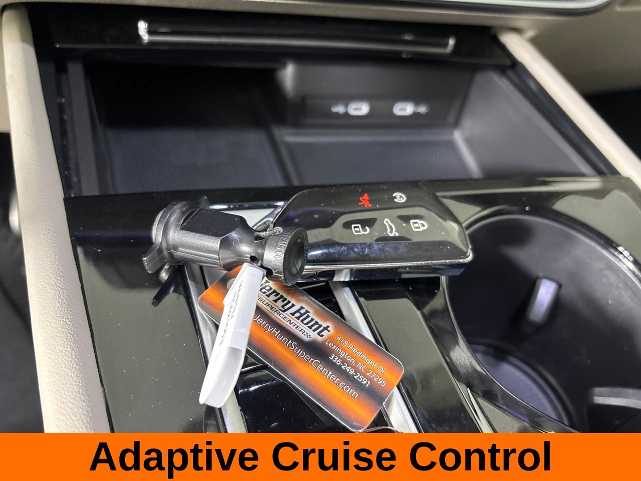 Used 2024 Volkswagen Atlas SEL Premium R-Line AWD/4WD image 21