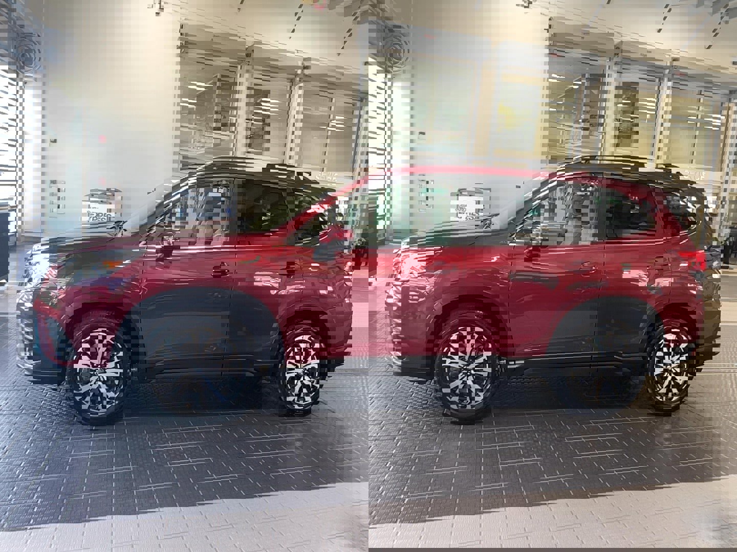 Used 2022 Subaru Forester Limited image 4