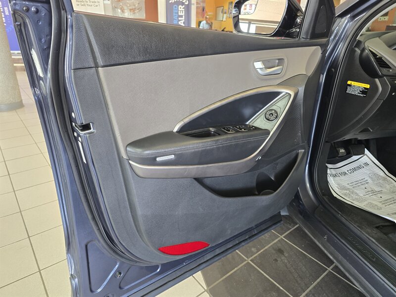 Used 2015 Hyundai Santa Fe Sport FWD image 7