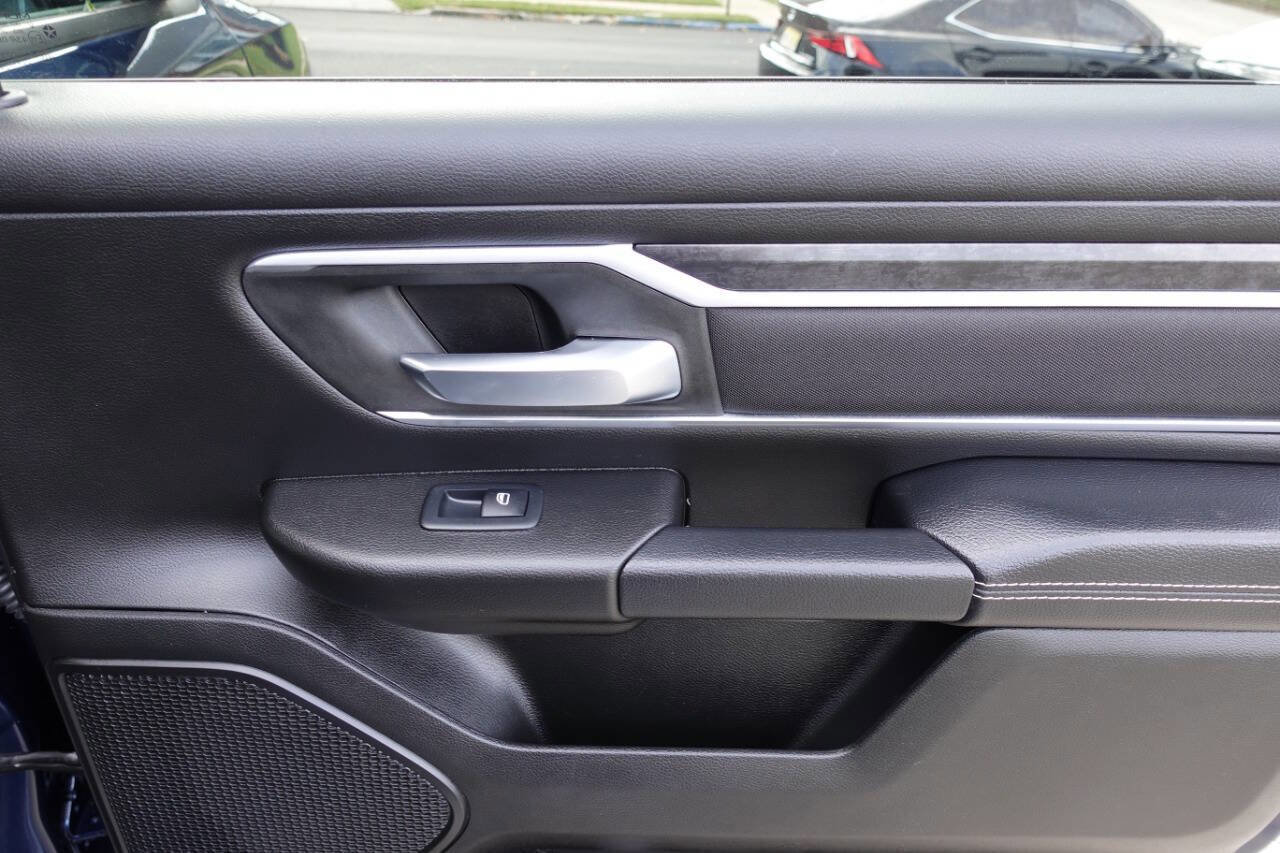 Used 2023 RAM 1500 Big Horn image 23