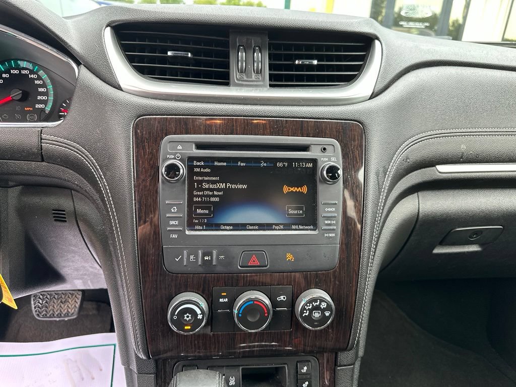 Used 2016 Chevrolet Traverse LT w/ True North Edition FWD image 17