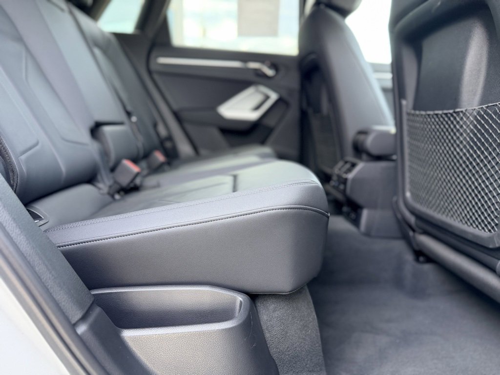 Certified 2024 Audi Q3 2.0T Premium Plus image 18