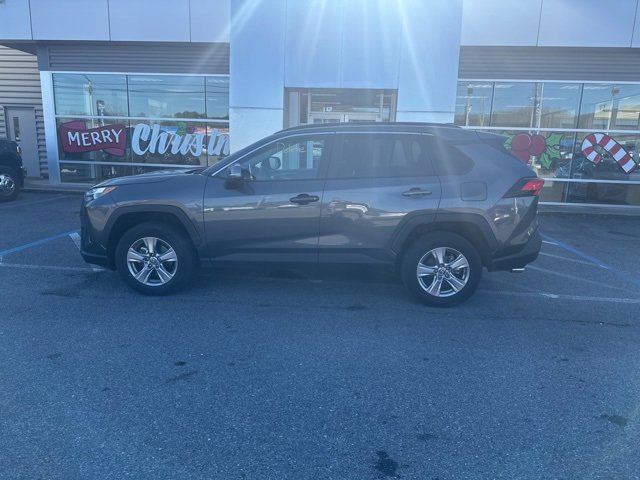 Used 2024 Toyota RAV4 XLE image 8