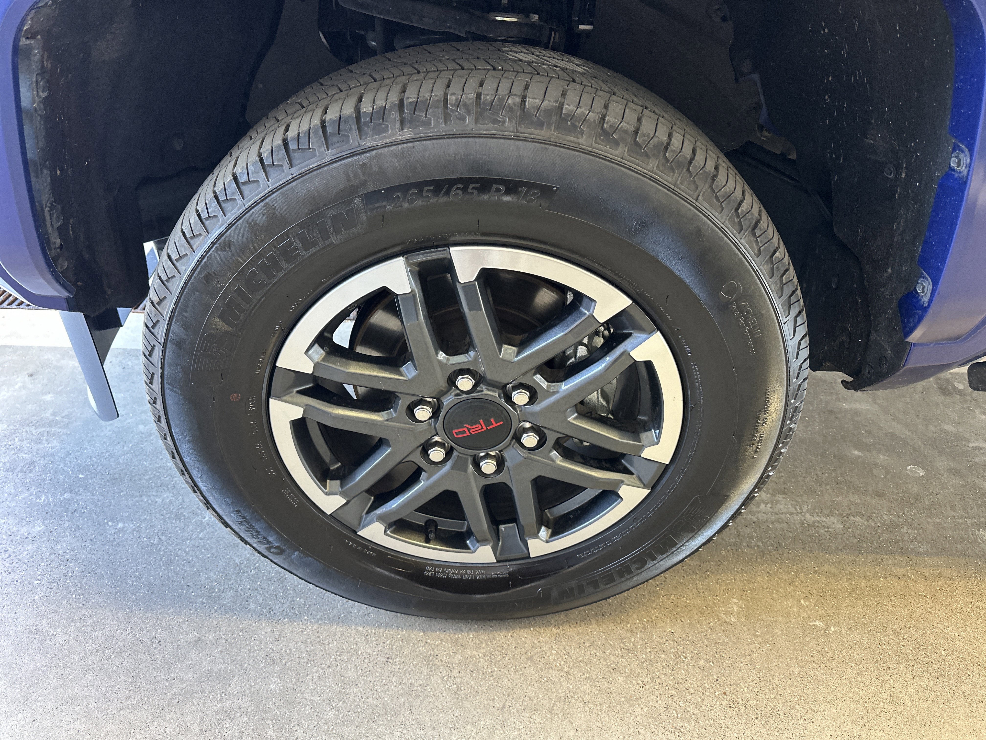 Used 2025 Toyota Tacoma TRD Sport image 29