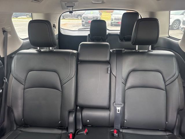 Used 2023 Nissan Pathfinder SL AWD/4WD image 27