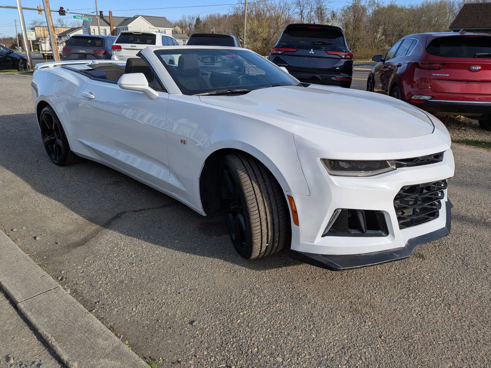 Used 2017 Chevrolet Camaro LT image 7