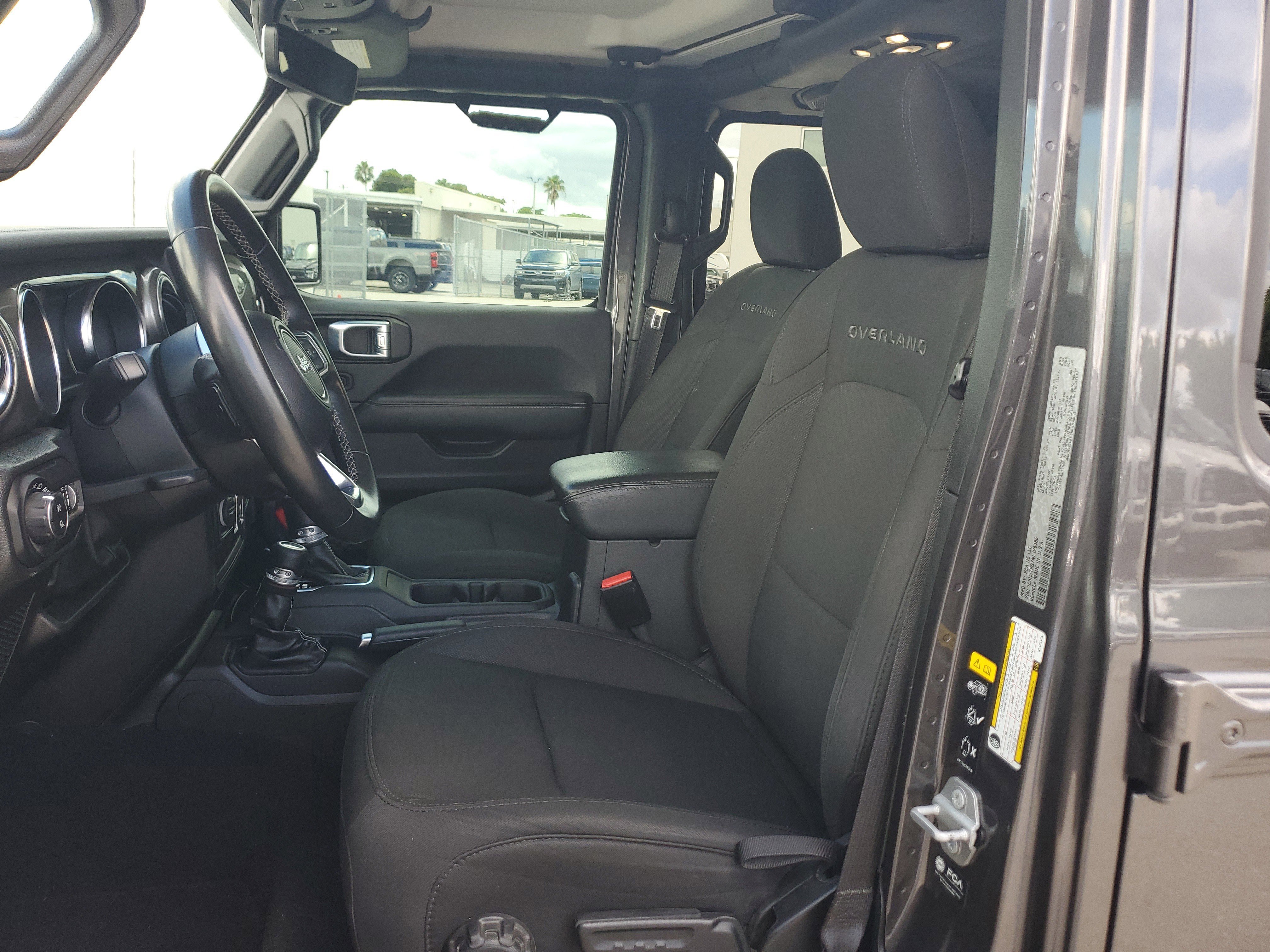 Used 2022 Jeep Gladiator Overland w/ Trailer Tow Package image 12