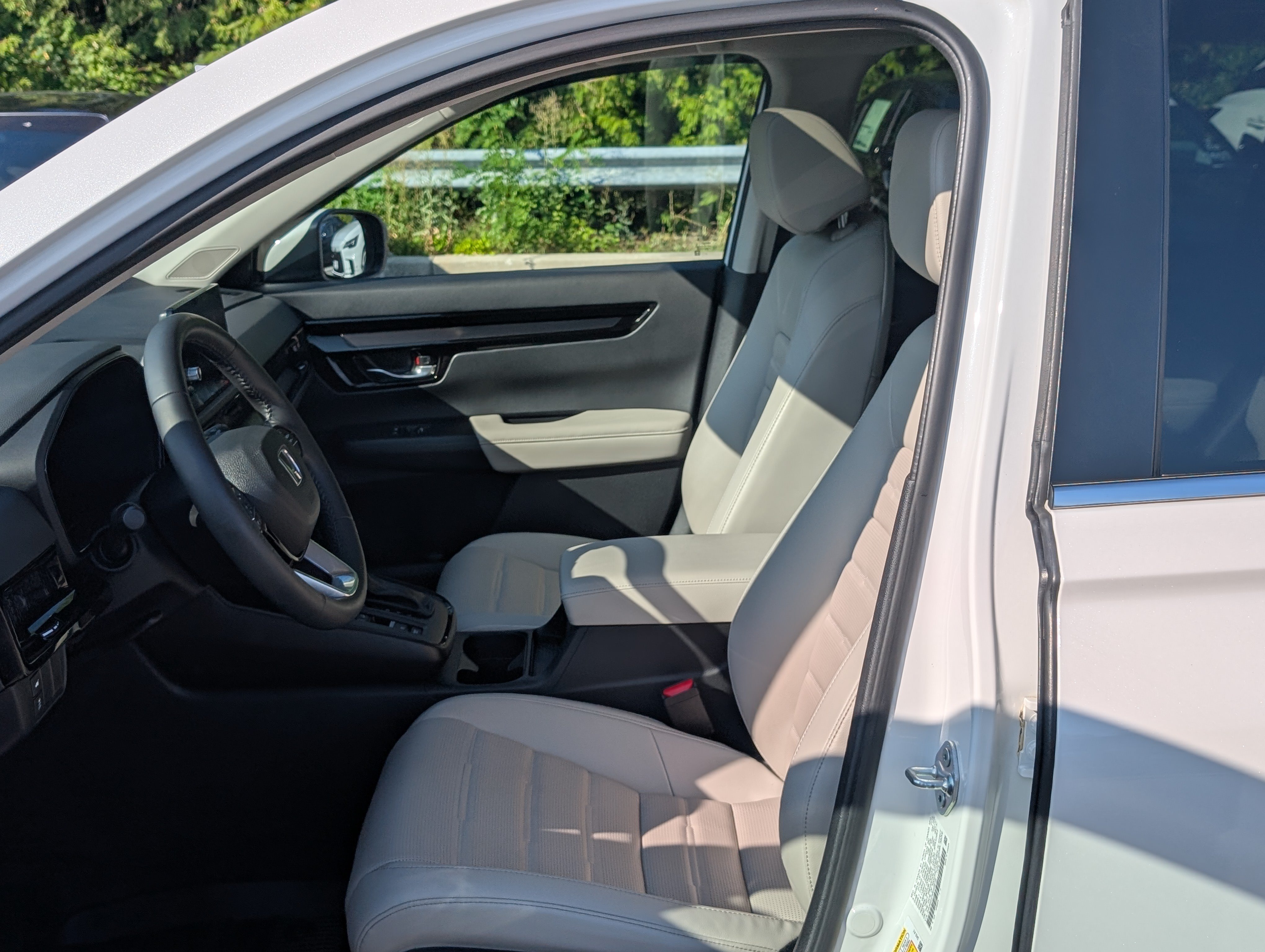 Used 2024 Honda CR-V EX-L image 15