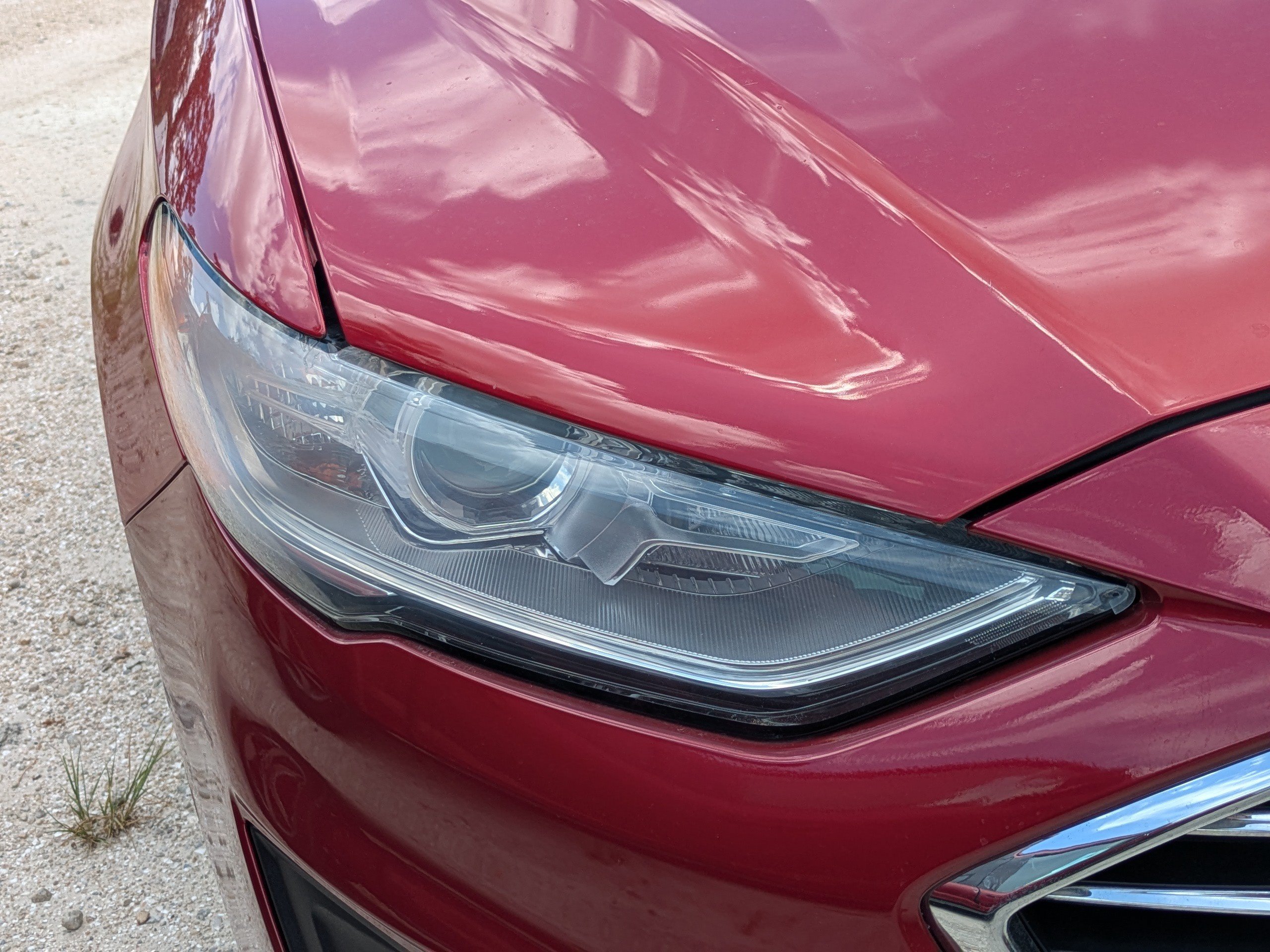 Used 2020 Ford Fusion SE FWD image 8