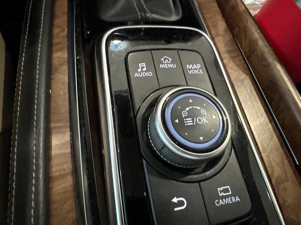 Used 2022 Nissan Armada SL AWD/4WD image 25