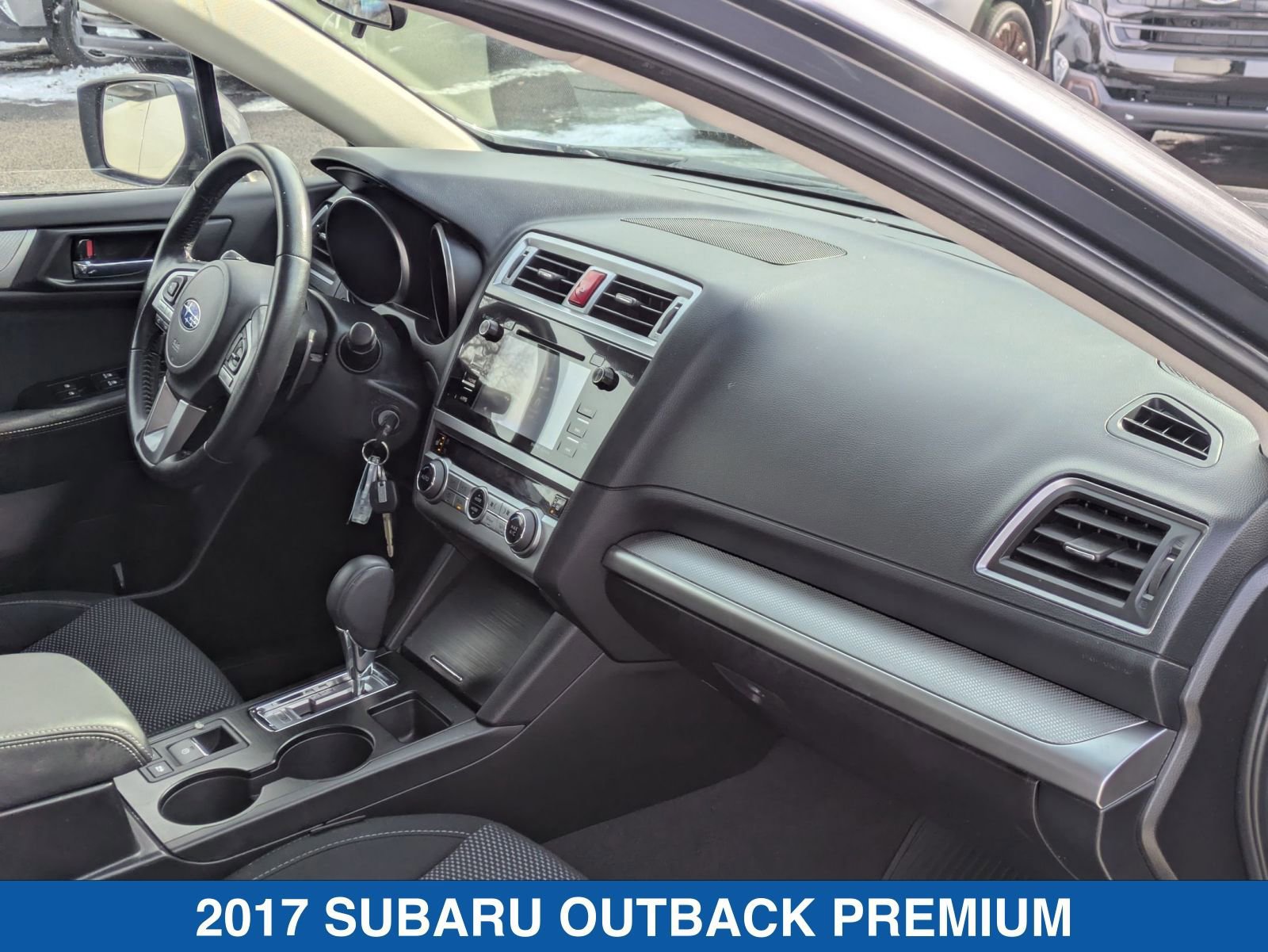 Used 2017 Subaru Outback 2.5i Premium image 33