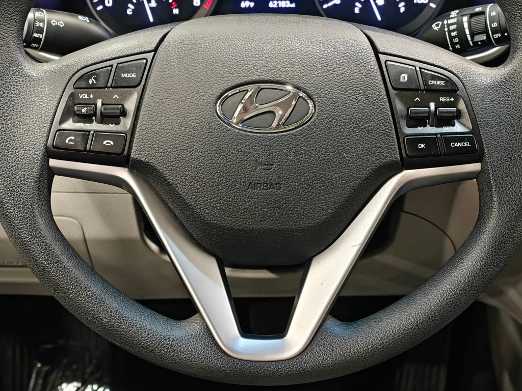 Used 2019 Hyundai Tucson Value w/ Cargo Package AWD/4WD image 5