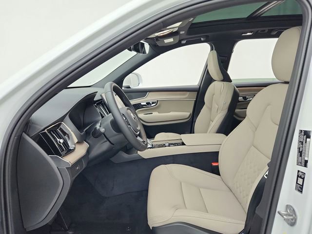 New 2026 Volvo XC90 B5 Core image 29