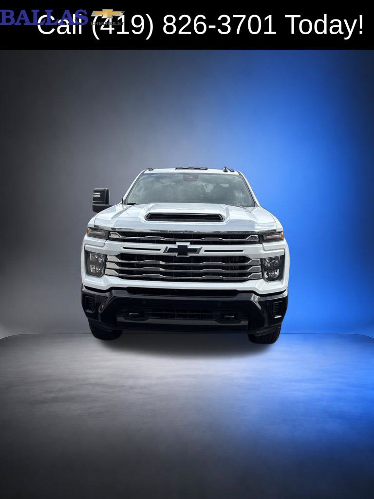 Used 2025 Chevrolet Silverado 2500 Custom w/ Custom Value Package AWD/4WD image 2