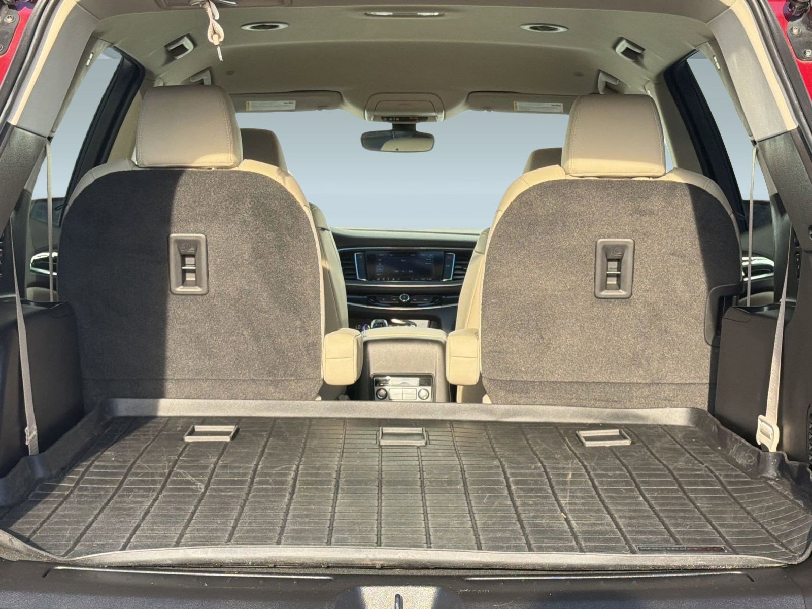 Used 2020 Buick Enclave Essence FWD image 30