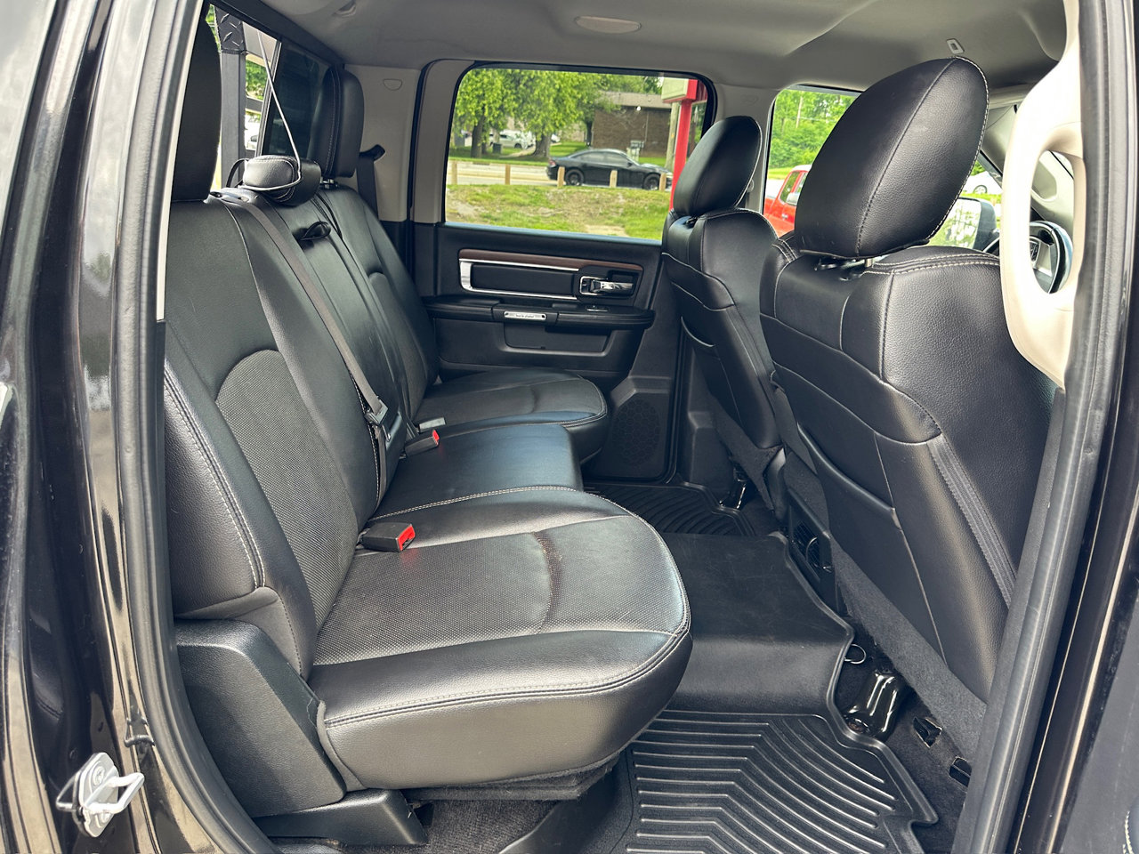 Used 2017 RAM 2500 Laramie w/ Sport Appearance Group image 23