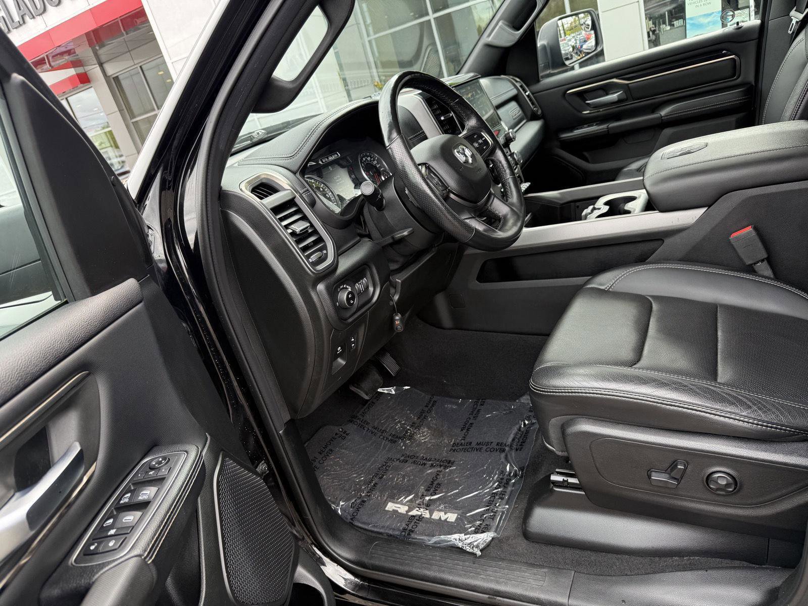 Used 2019 RAM 1500 Sport w/ Advanced Safety Group AWD/4WD image 16