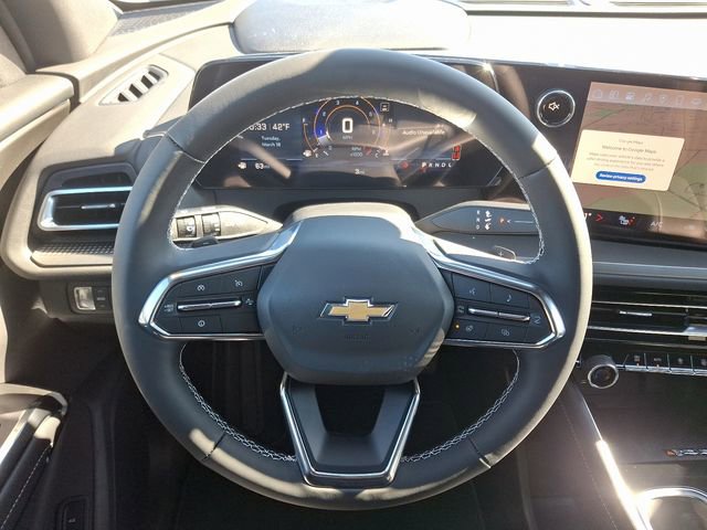 New 2025 Chevrolet Traverse LT w/ Driver Confidence Package FWD image 10