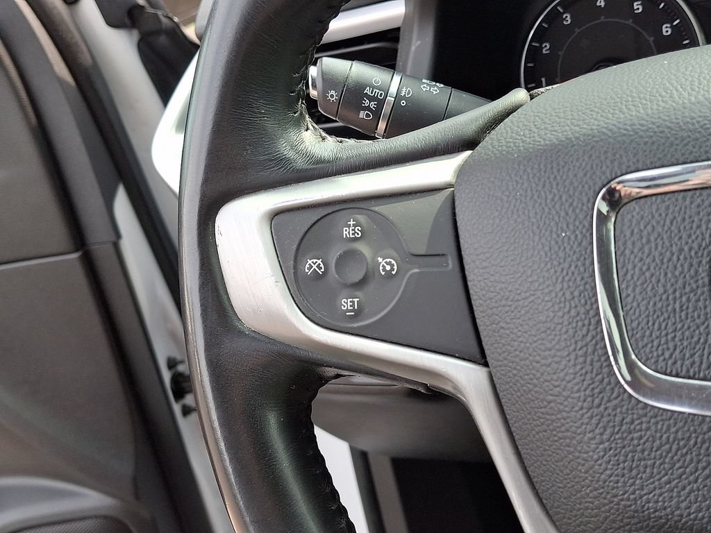 Used 2017 GMC Acadia SLT AWD/4WD image 23