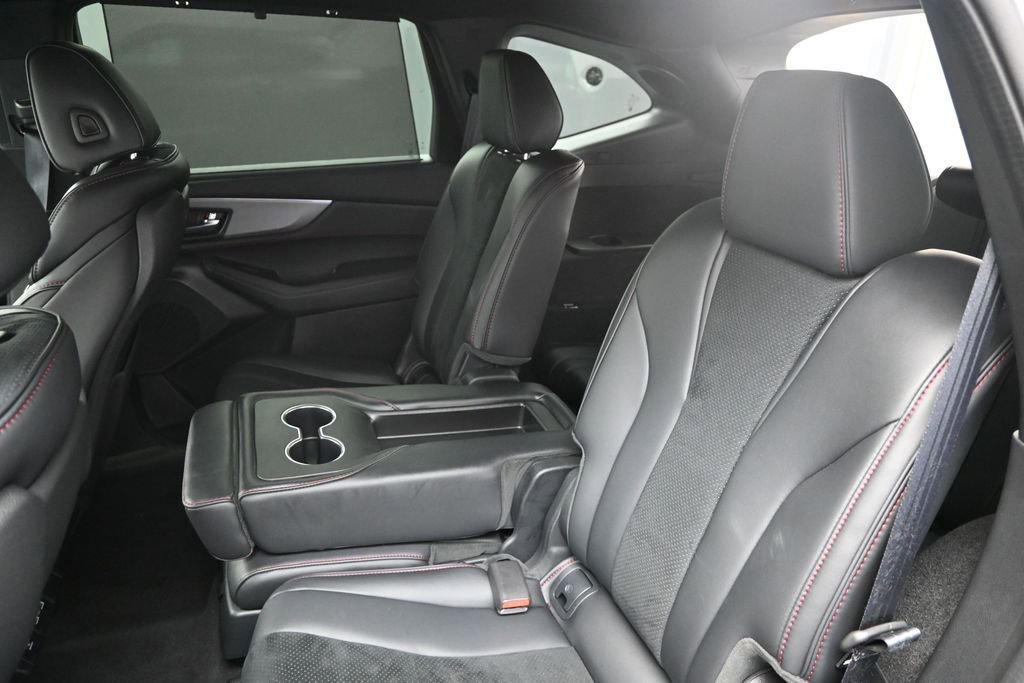 Used 2023 Acura MDX A-Spec AWD/4WD image 13