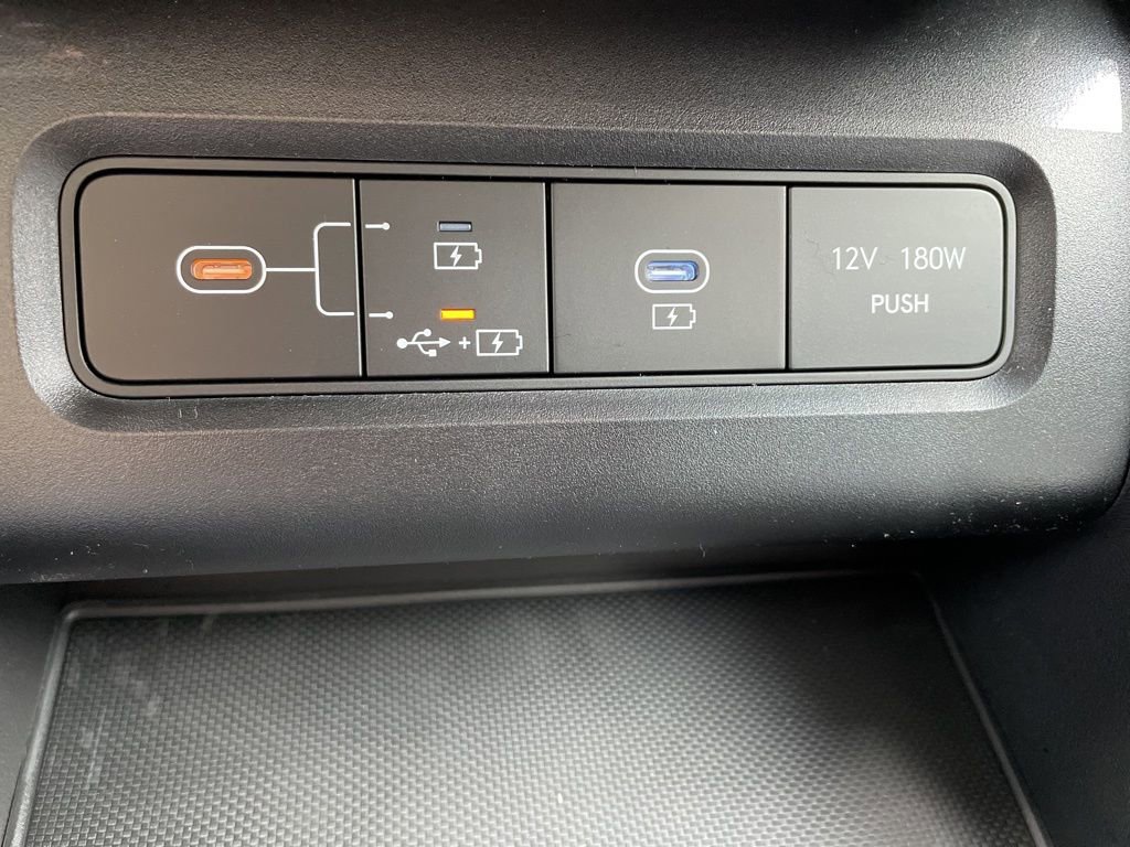 New 2026 Hyundai Tucson Blue SE image 15