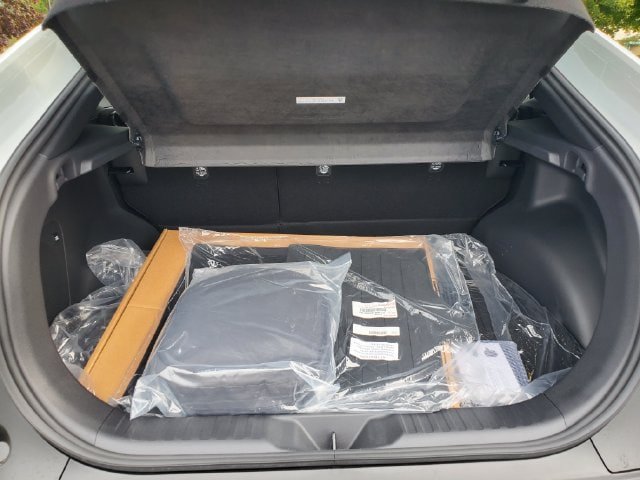 New 2027 Toyota C-HR w/ ALL Weather Mat Package (TMS) AWD/4WD image 8