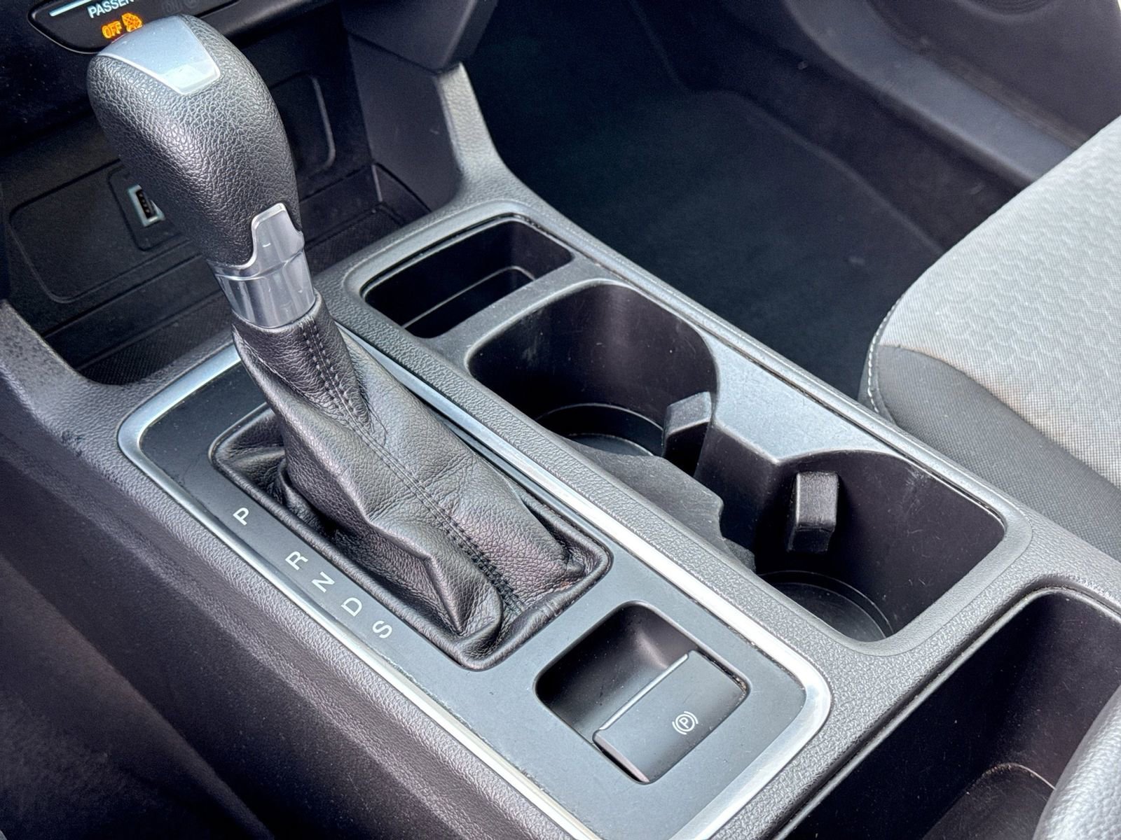 Used 2017 Ford Escape SE w/ Equipment Group 201A image 33