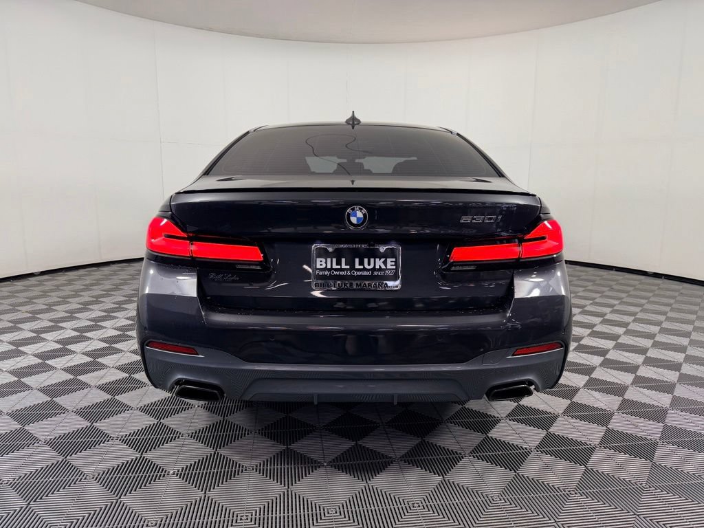 Used 2023 BMW 530i w/ M Sport Package RWD image 8