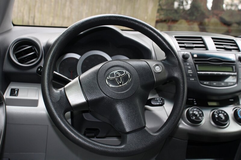 Used 2011 Toyota RAV4 4WD w/ Base L4 Extra Value Pkg image 17