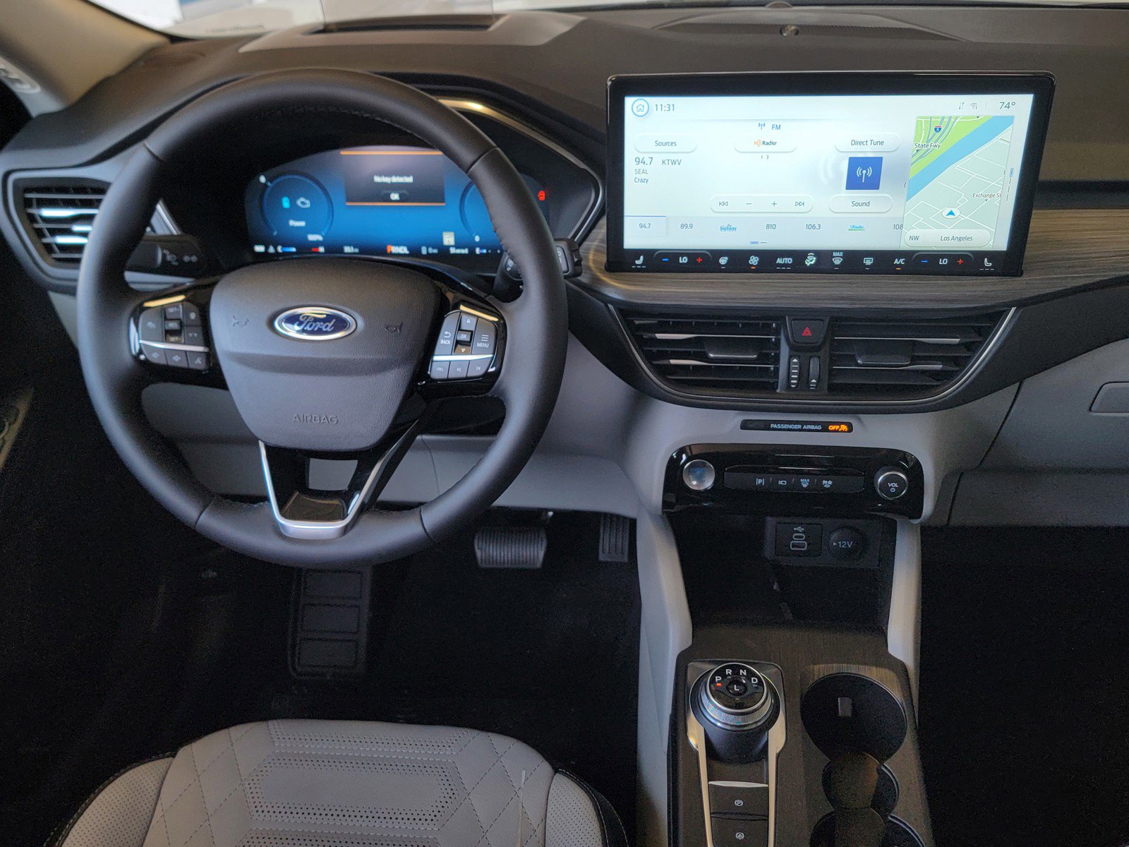 New 2024 Ford Escape SE w/ PHEV Premium Package image 12