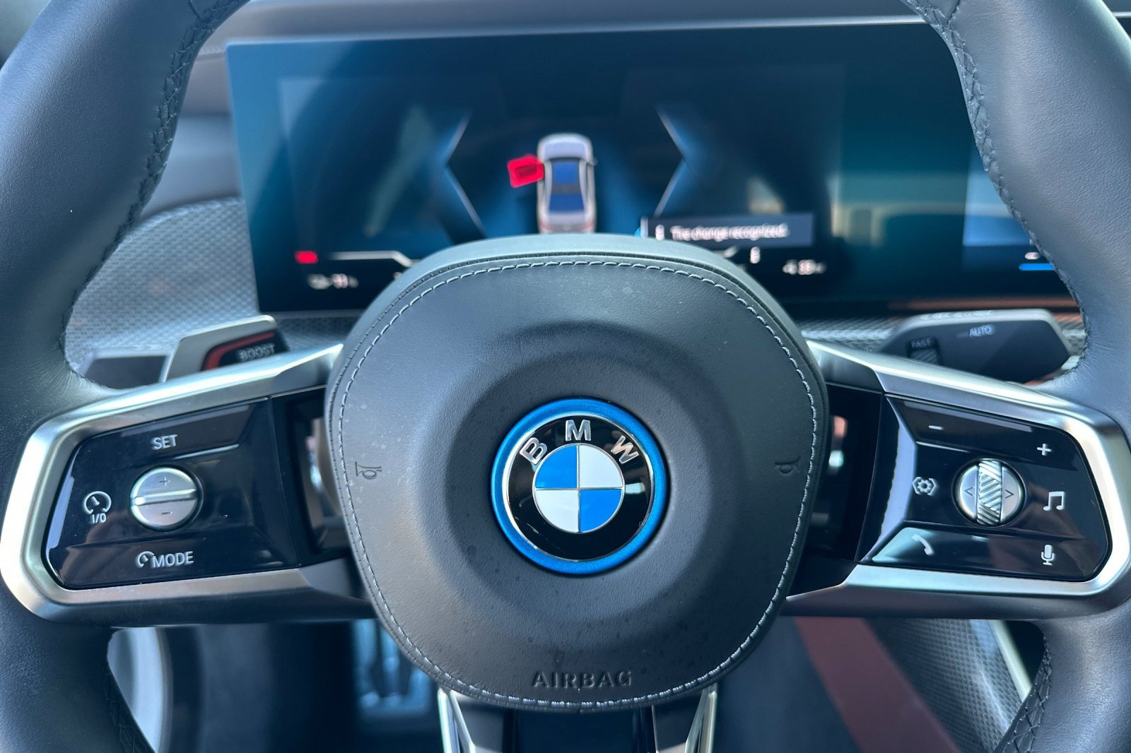 Certified 2023 BMW i7 xDrive60 AWD/4WD image 11