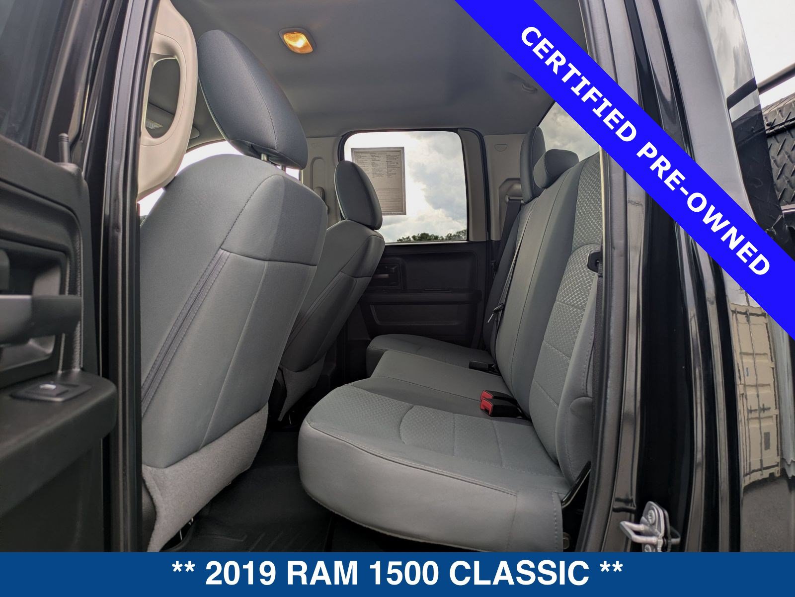 Used 2019 RAM 1500 Express AWD/4WD image 15