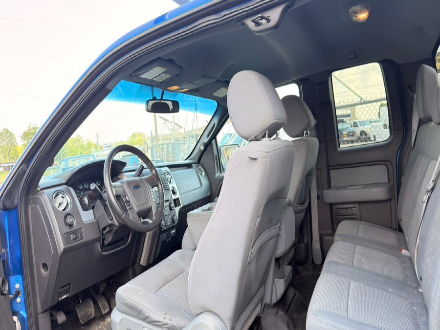 Used 2014 Ford F150 XLT w/ Equipment Group 302A Luxury AWD/4WD image 9