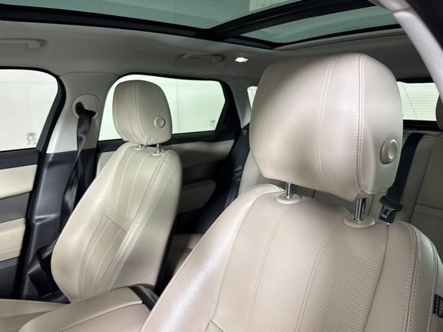 Certified 2020 Land Rover Range Rover Velar S image 6