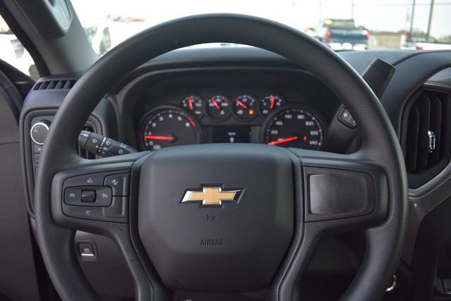 New 2026 Chevrolet Silverado 2500 Custom w/ Custom Value Package image 31